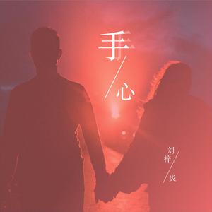 玩弄熟女的荫毛荫蒂大
